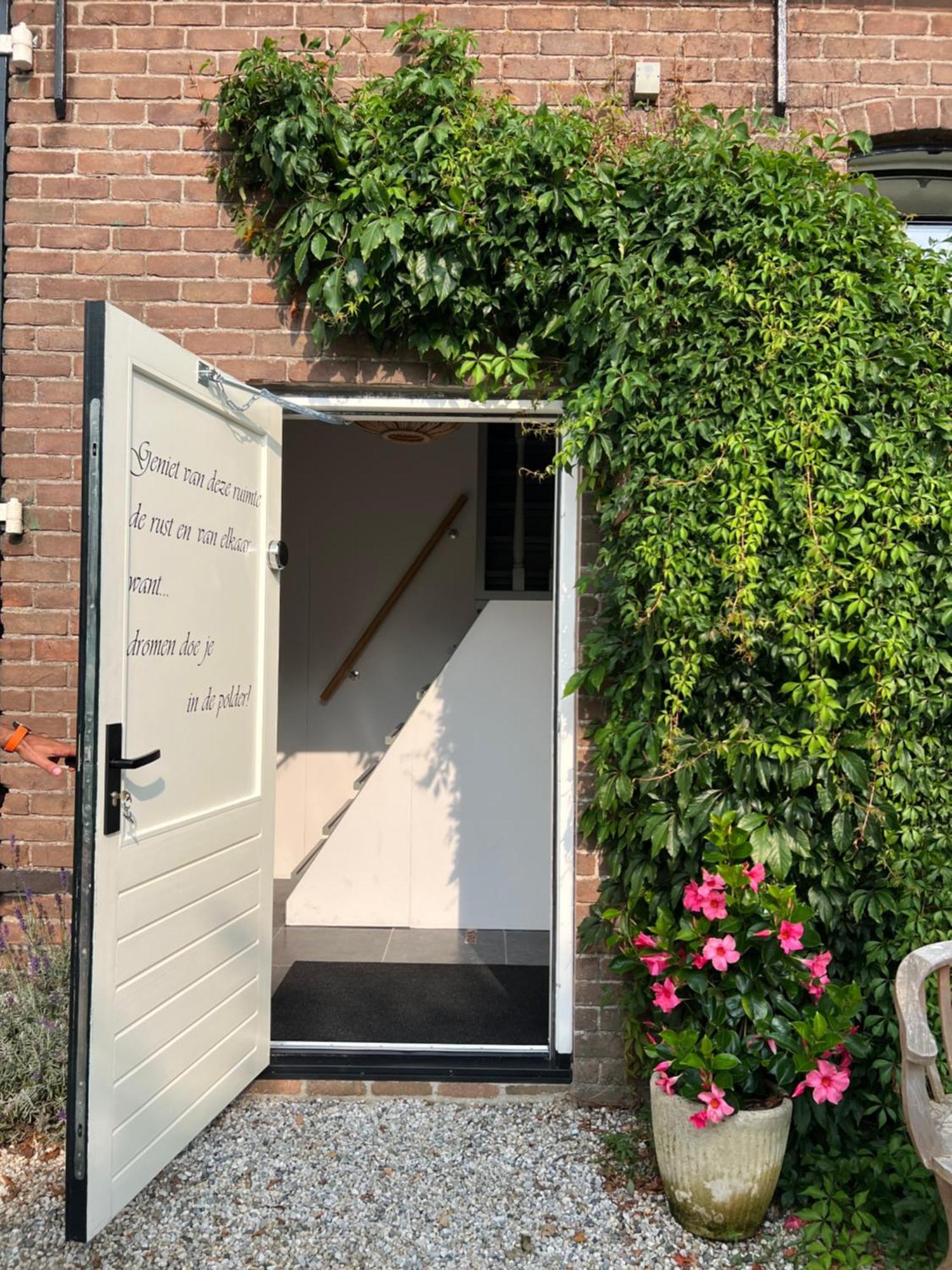B & B 'Droom In De Polder De Suite Met Prive Sauna Arnemuiden Exterior foto